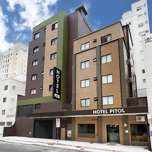 hotel-pitol.santa-catarina-brasil.com/