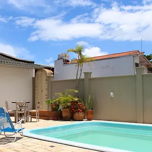 https://suite-na-lagoa-da-conceicao.santa-catarina-brasil.com